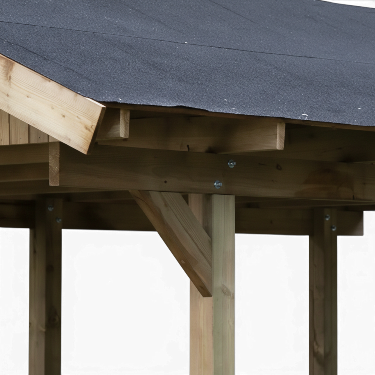 Dachtraufe mit Sparren, Pfette und Kopfband am Satteldach Carport im Detail