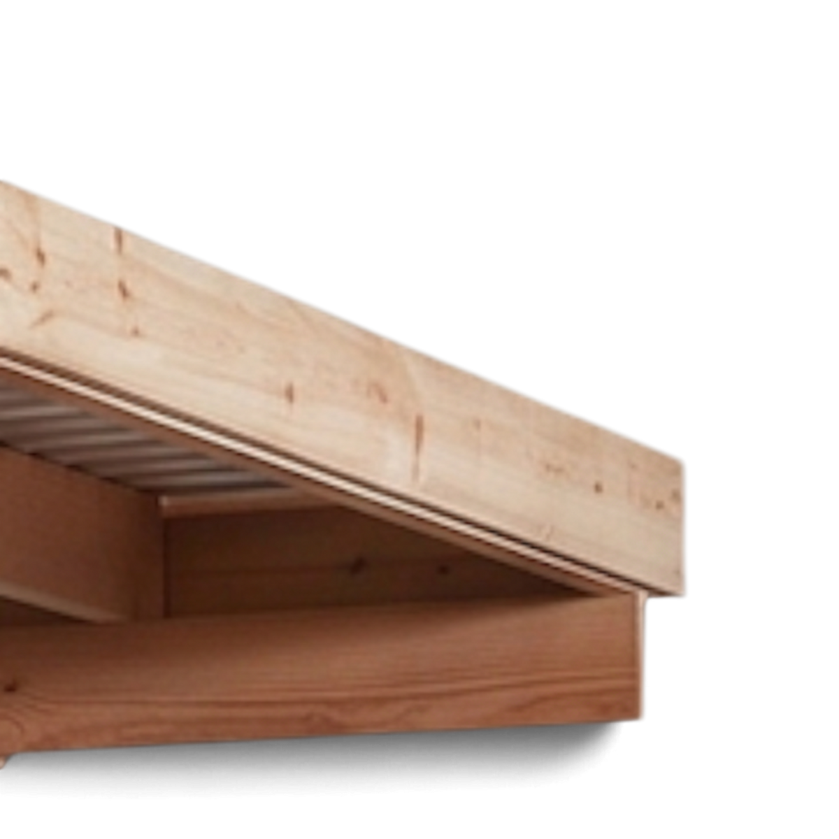Dachrand mit Blende und Balkenlage des Holz Carports im Detail