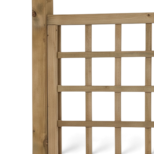 Quadratisches Holz Rankgitter mit Pfosten am Pflanzkasten Rönkhausen im Detail