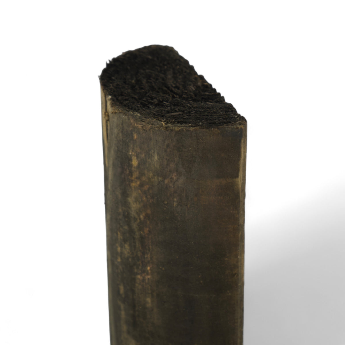 Halbholz Halbriegel gefräst, kesseldruckimprägniert schwarz, stehend mit halbrundem Querschnitt, Freisteller