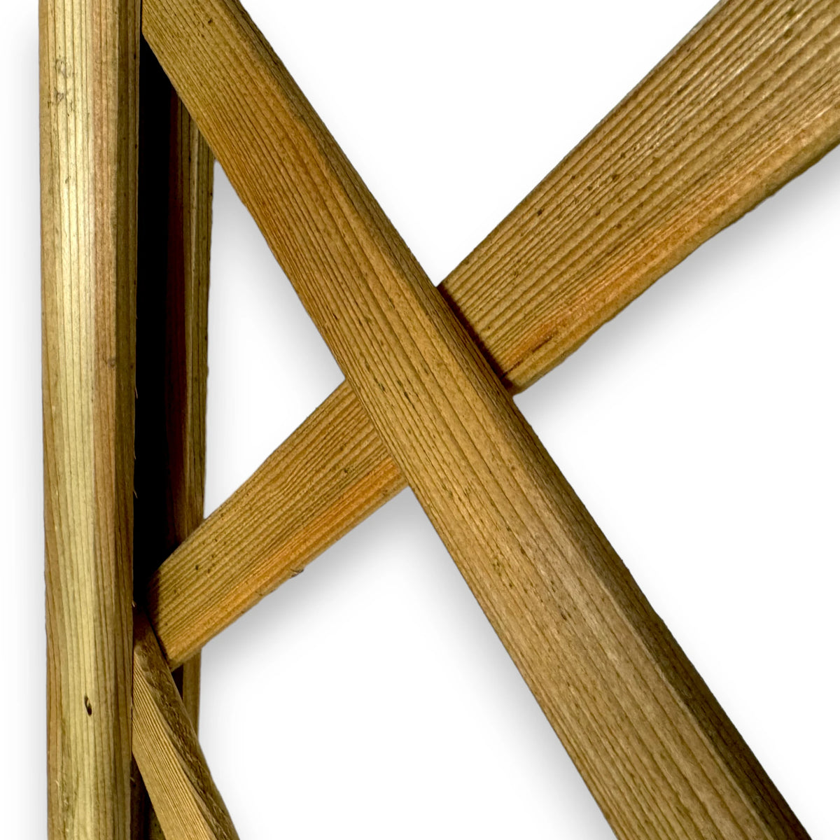 Rahmen und Diagonallatte am Holz Rankgitter Dillenberg im Detail