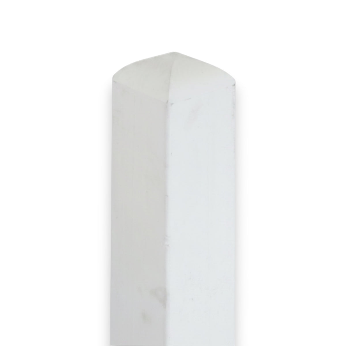 Leimholzpfosten 9x110 cm weiß lasiert mit flachem Pyramidenkopf als B Ware, Freisteller