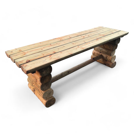 Holztisch Lennetal schräg von oben mit Tischplatte aus mehreren Bohlen