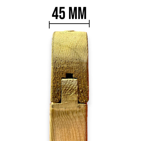 Rahmenprofil mit 45 mm Breite und Nut am Dichtzaun Homberg, Detail mit Maßangabe