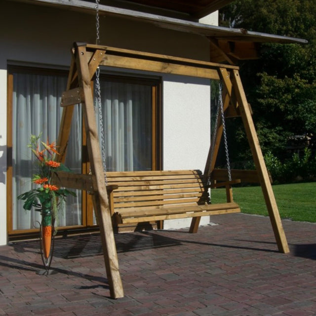 Hollywoodschaukel Ruhrtal kesseldruckimprägniert mit Dach auf einer Terrasse vor dem Haus
