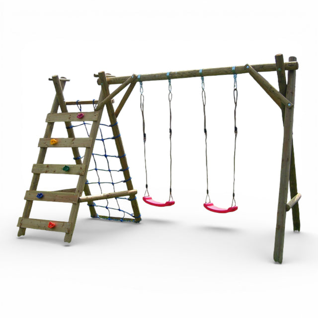 Kletterschaukel Olpe aus Holz mit Kletterwand, Klettersteinen, Netz und zwei Schaukelsitzen, Freisteller