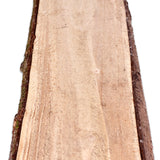 Rangerzaunbohle naturbelassen von oben mit Rinde an beiden Kanten